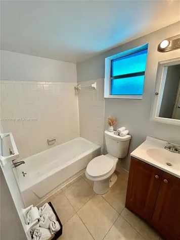 2213 NE 1st Court Boynton Beach FL 33435