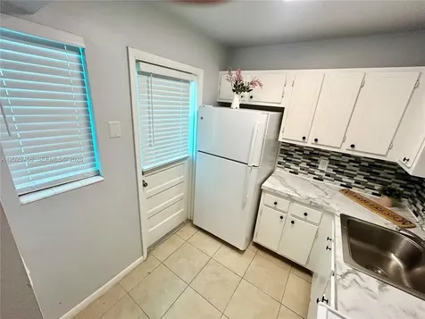 2213 NE 1st Court Boynton Beach FL 33435