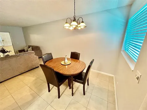 2213 NE 1st Court Boynton Beach FL 33435