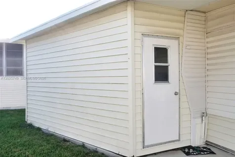 5302 SE 64th Terrace Okeechobee FL 34974