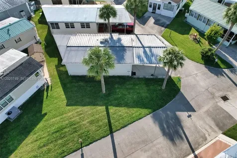 5302 SE 64th Terrace Okeechobee FL 34974