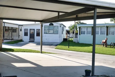 5302 SE 64th Terrace Okeechobee FL 34974