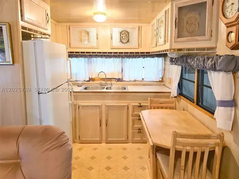 5302 SE 64th Terrace Okeechobee FL 34974