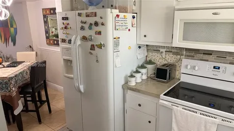 Pembroke Pines FL 33024