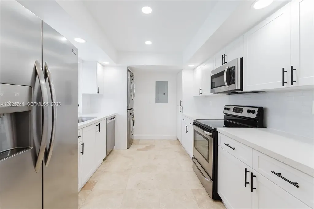 2101 NE 63rd Street Fort Lauderdale FL 33308