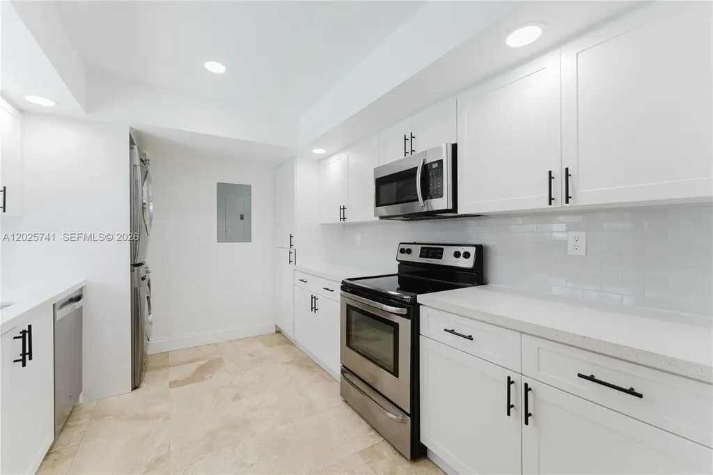 2101 NE 63rd Street Fort Lauderdale FL 33308
