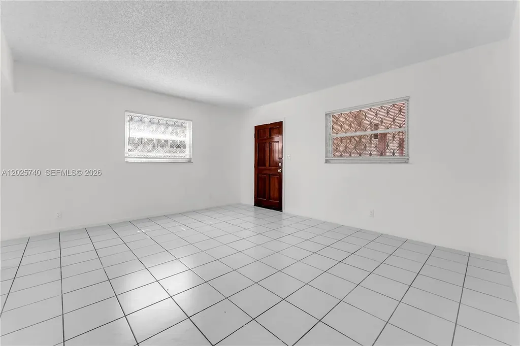 321 SW 1st Court Pompano Beach FL 33060