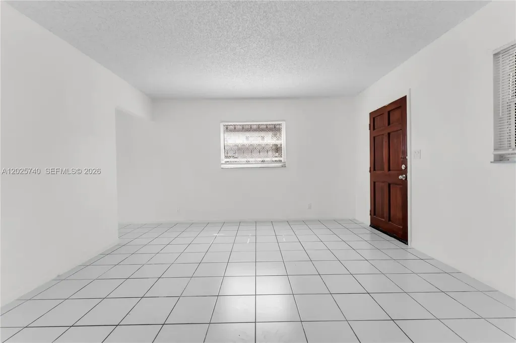 321 SW 1st Court Pompano Beach FL 33060
