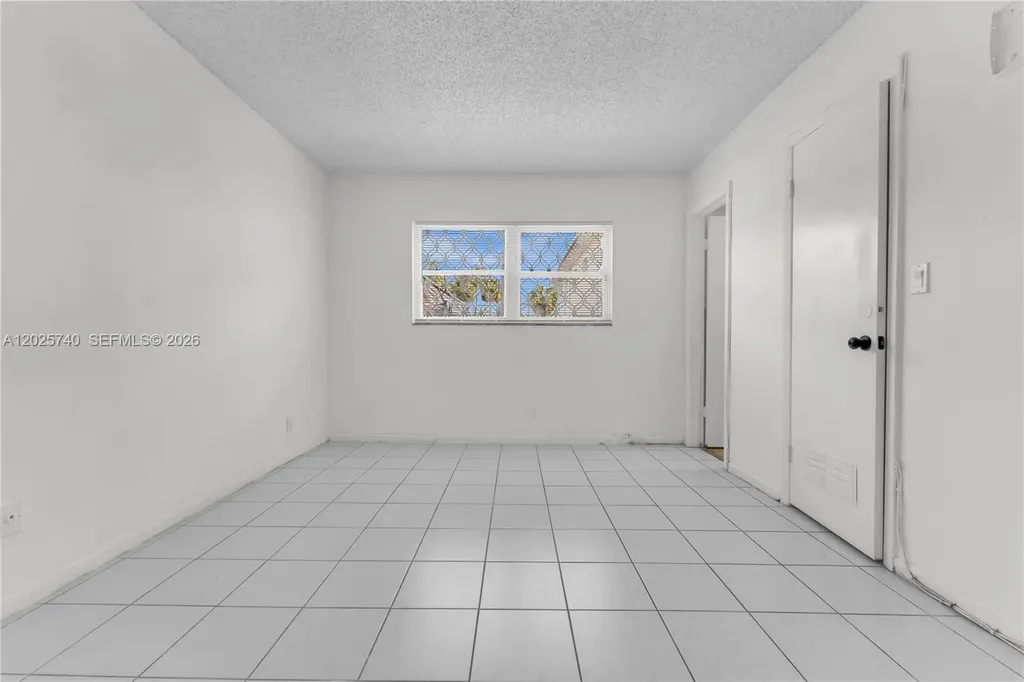 321 SW 1st Court Pompano Beach FL 33060