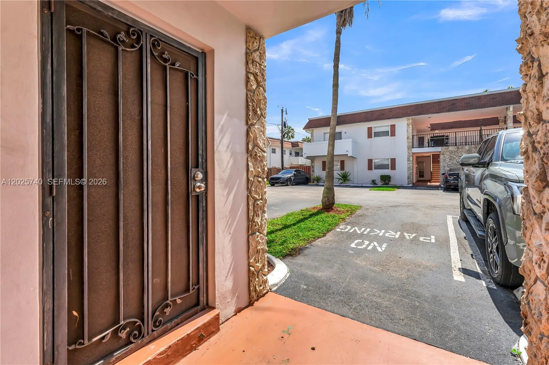 321 SW 1st Court Pompano Beach FL 33060