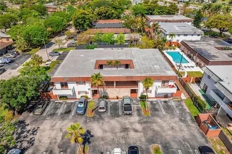321 SW 1st Court Pompano Beach FL 33060