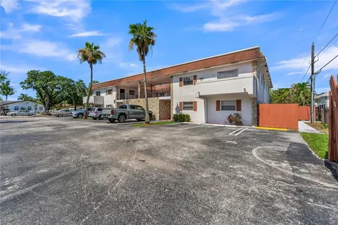 321 SW 1st Court Pompano Beach FL 33060