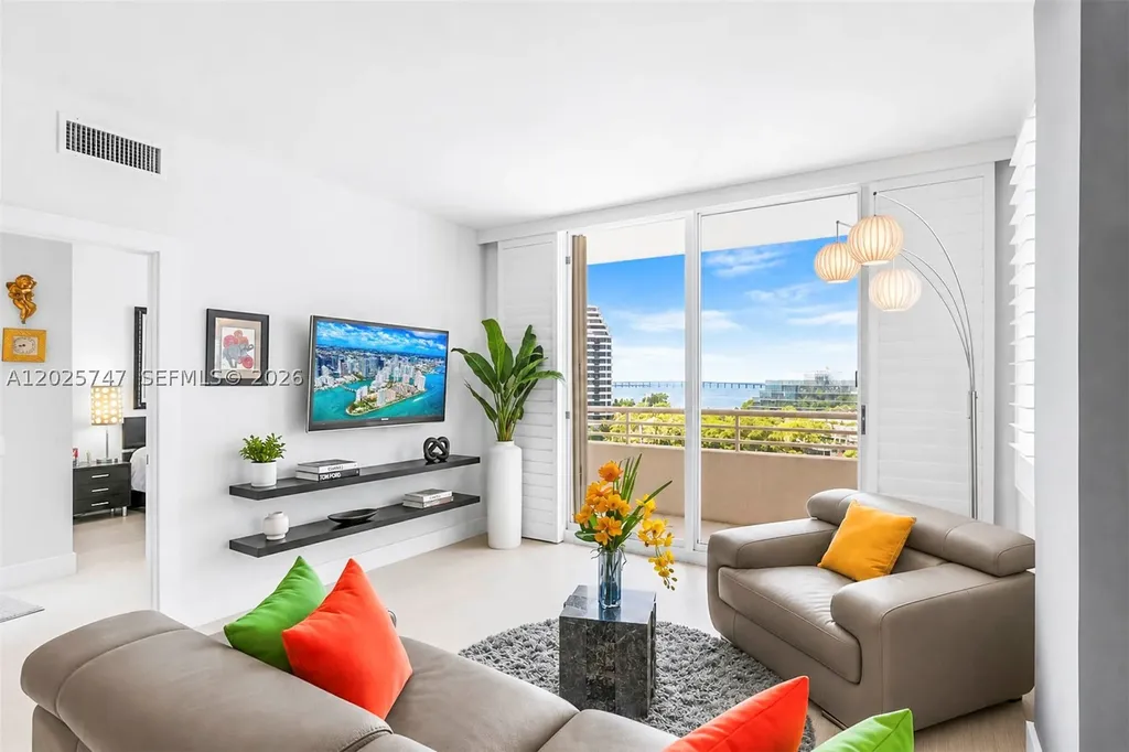 888 Brickell Key Drive Miami FL 33131