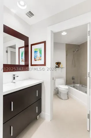 888 Brickell Key Drive Miami FL 33131