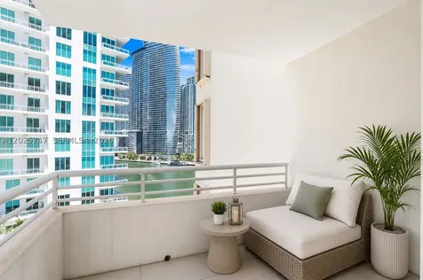 888 Brickell Key Drive Miami FL 33131