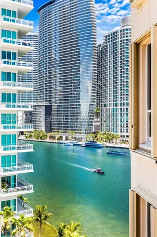 888 Brickell Key Drive Miami FL 33131