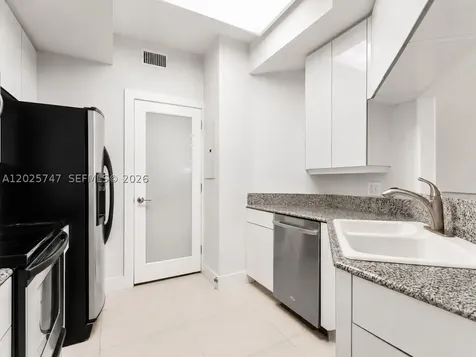 888 Brickell Key Drive Miami FL 33131