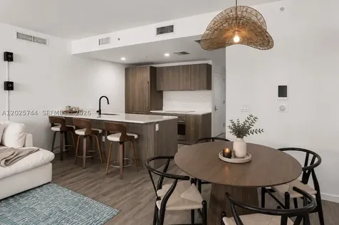 801 S Miami Avenue Miami FL 33130