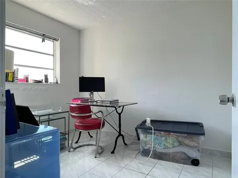 2201 Brickell Avenue Miami FL 33129