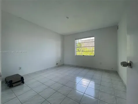 2201 Brickell Avenue Miami FL 33129