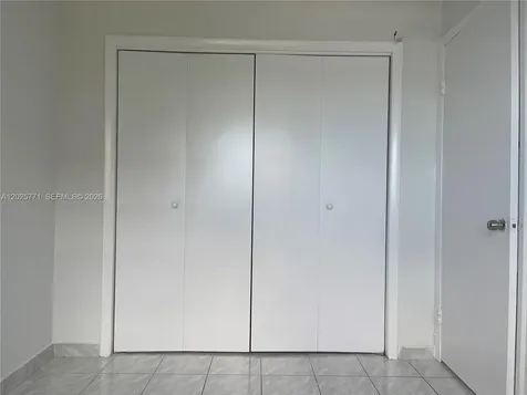 2201 Brickell Avenue Miami FL 33129