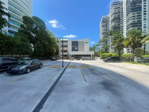 2201 Brickell Avenue Miami FL 33129