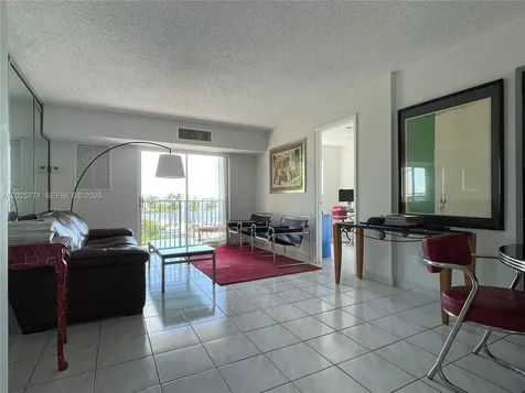 2201 Brickell Avenue Miami FL 33129