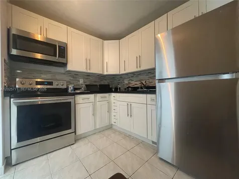 2201 Brickell Avenue Miami FL 33129