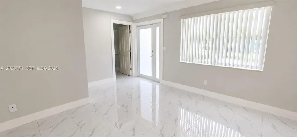 5735 Hayes Street Hollywood FL 33021