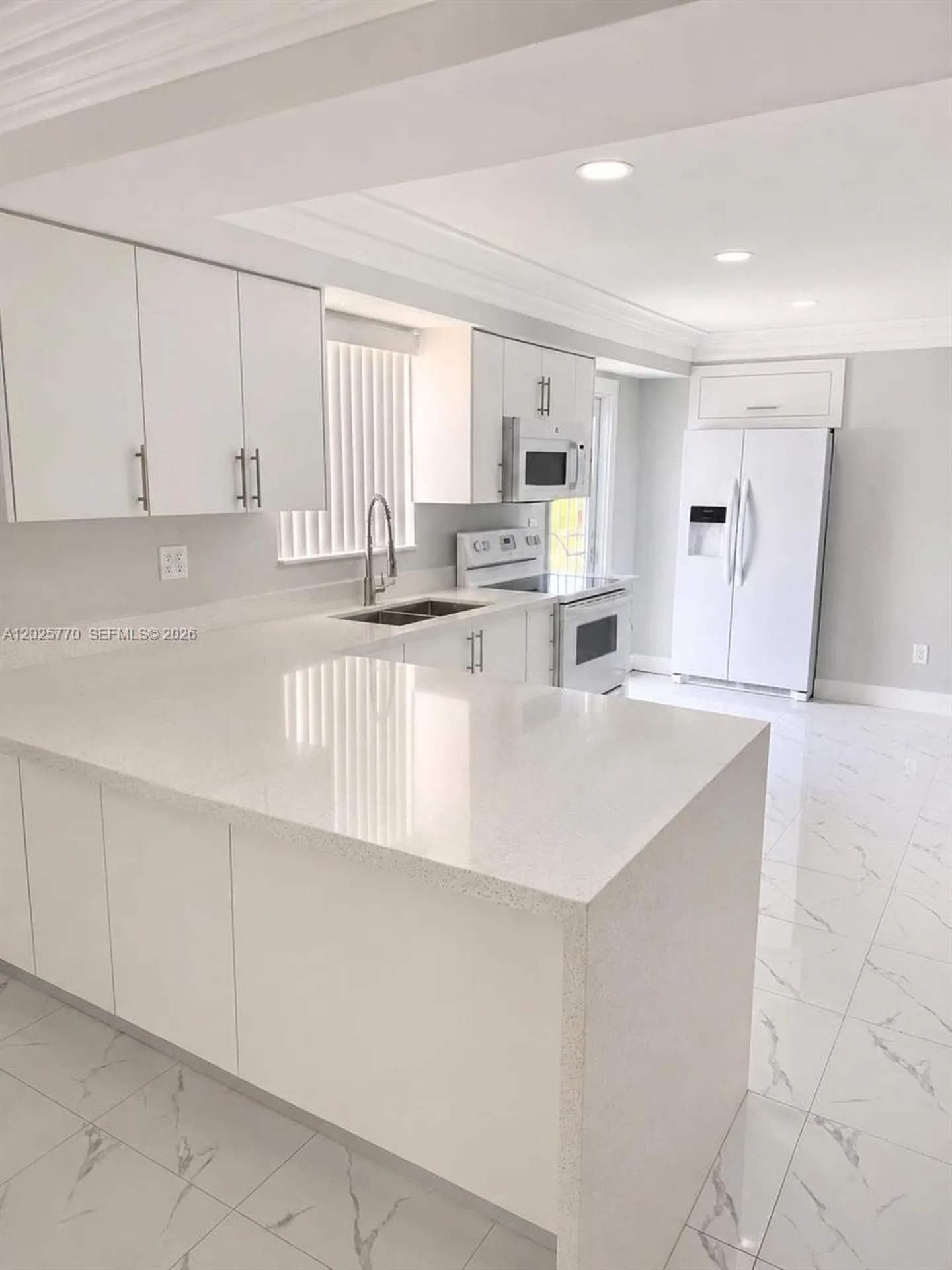 5735 Hayes Street Hollywood FL 33021