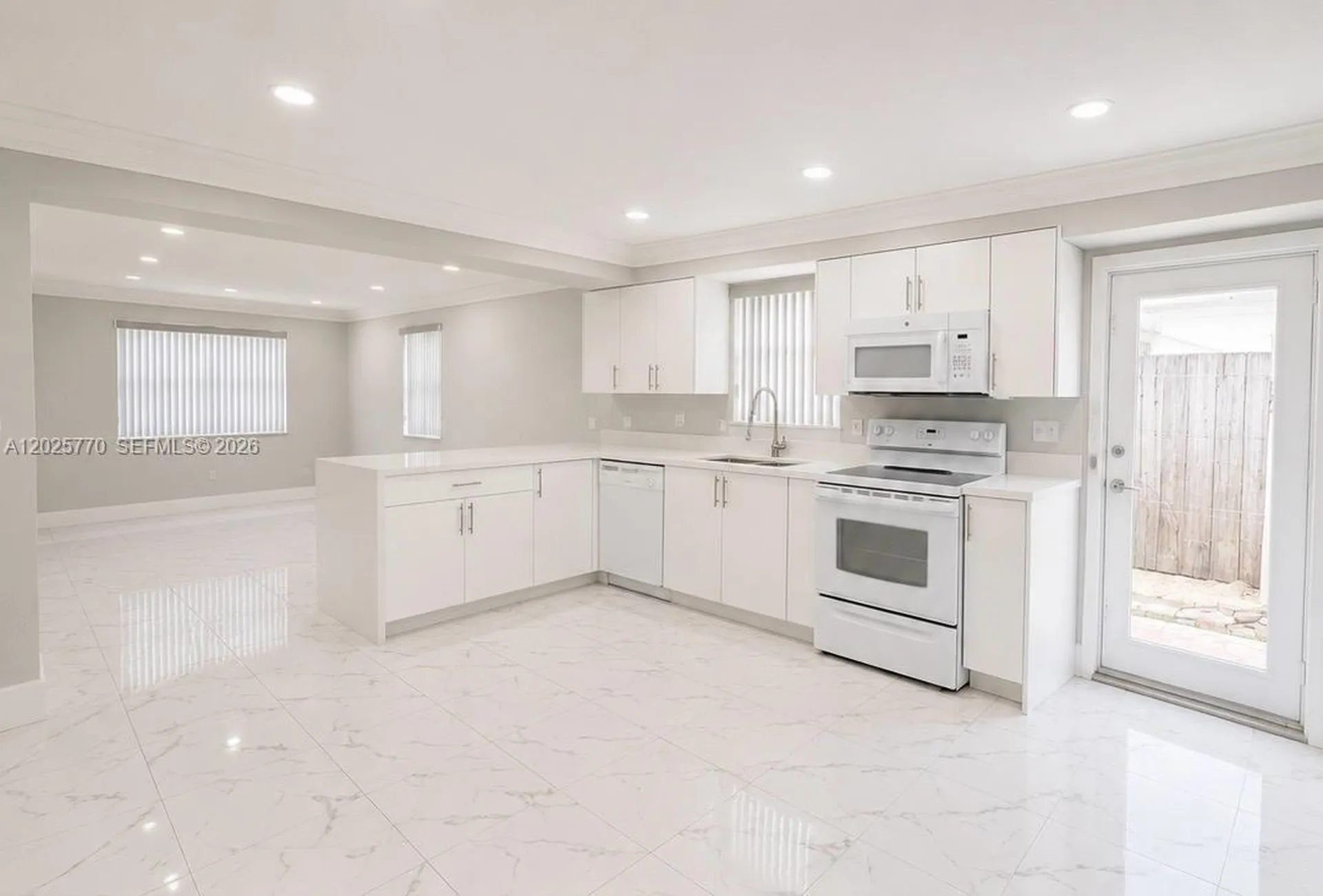 5735 Hayes Street Hollywood FL 33021