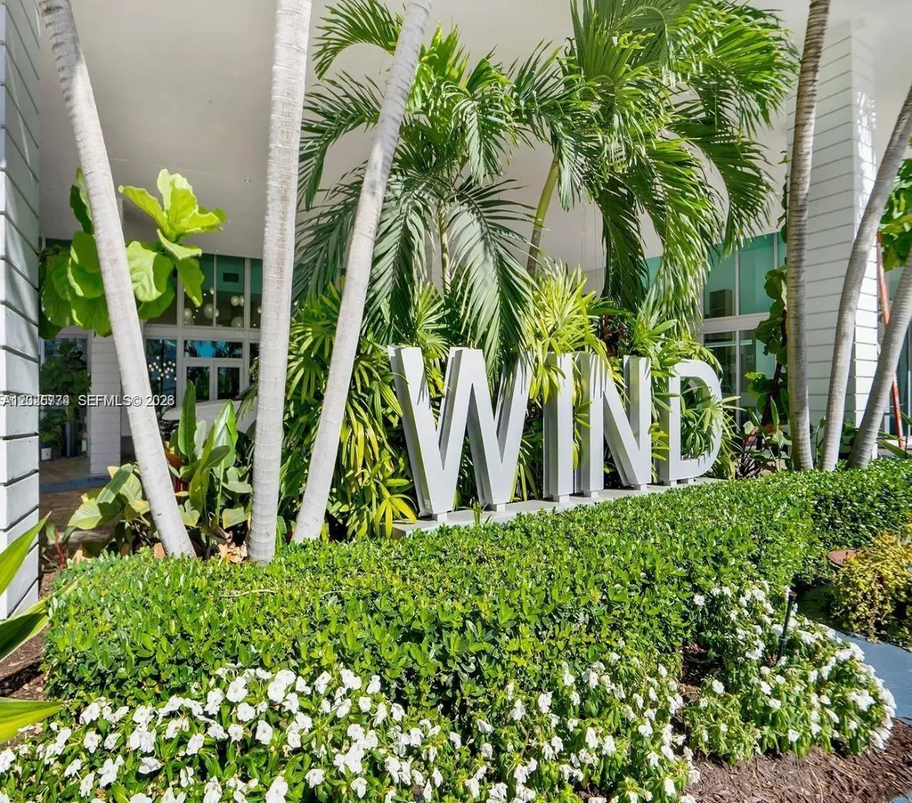 350 S Miami Avenue Miami FL 33130