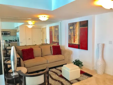 350 S Miami Avenue Miami FL 33130