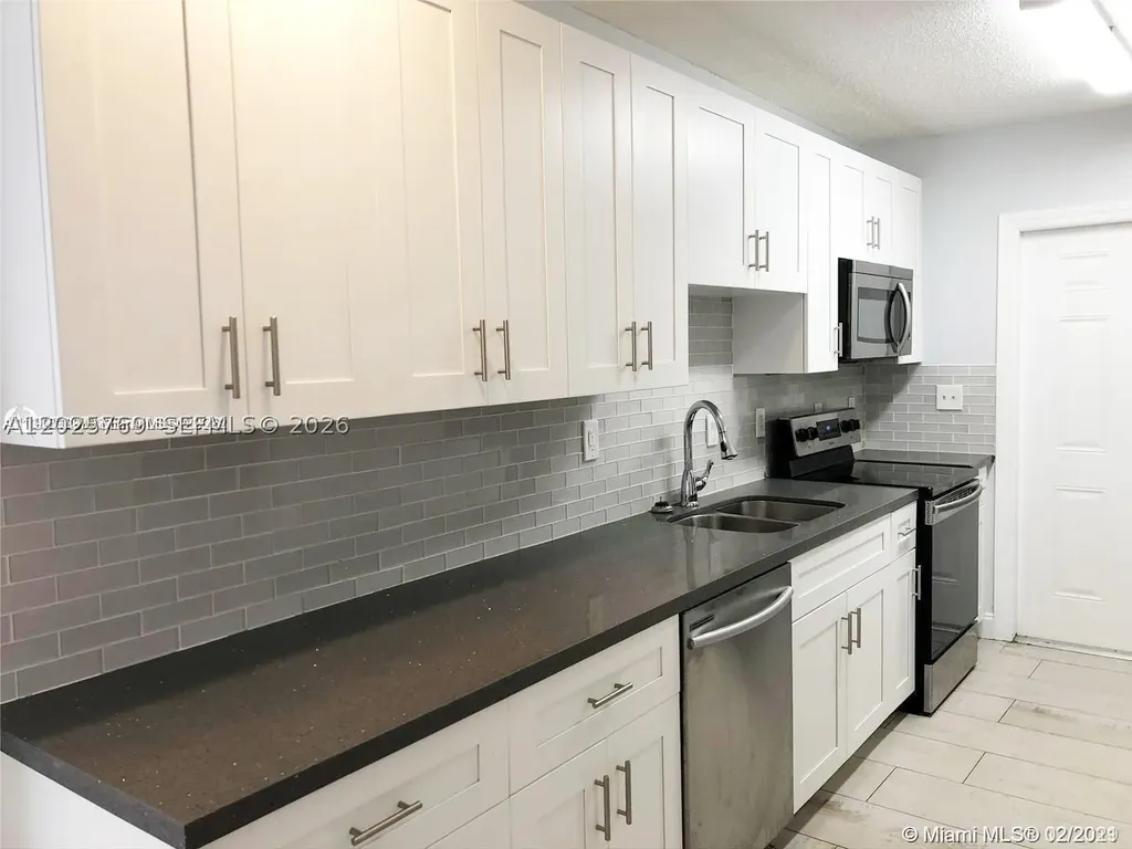 1235 NE 3rd Avenue Fort Lauderdale FL 33304