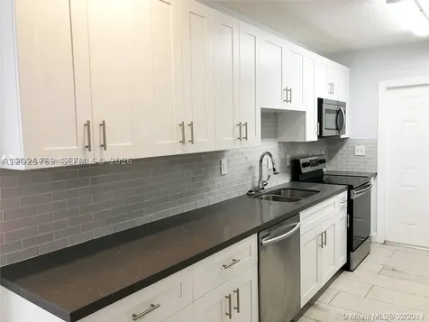 1235 NE 3rd Avenue Fort Lauderdale FL 33304
