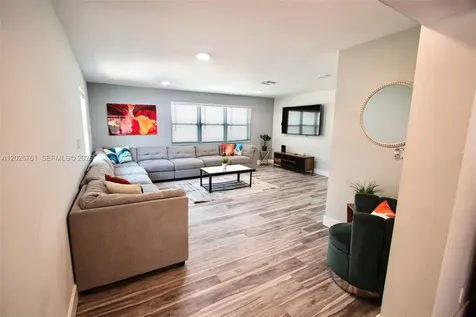 3981 SW 58th Street Dania Beach FL 33312