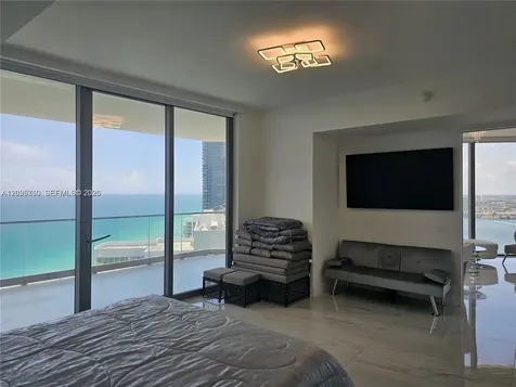 18975 Collins Avenue Sunny Isles Beach FL 33160