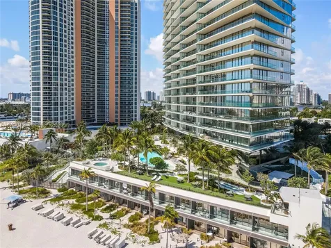 18975 Collins Avenue Sunny Isles Beach FL 33160