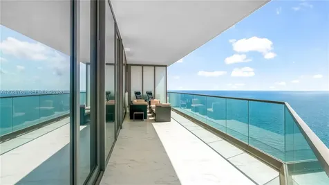 18975 Collins Avenue Sunny Isles Beach FL 33160