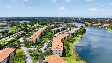 650 SW 138th Avenue Pembroke Pines FL 33027