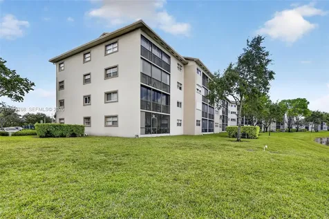650 SW 138th Avenue Pembroke Pines FL 33027
