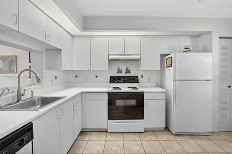 650 SW 138th Avenue Pembroke Pines FL 33027