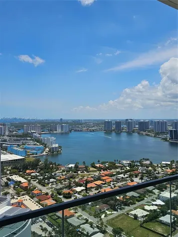 18975 Collins Avenue Sunny Isles Beach FL 33160