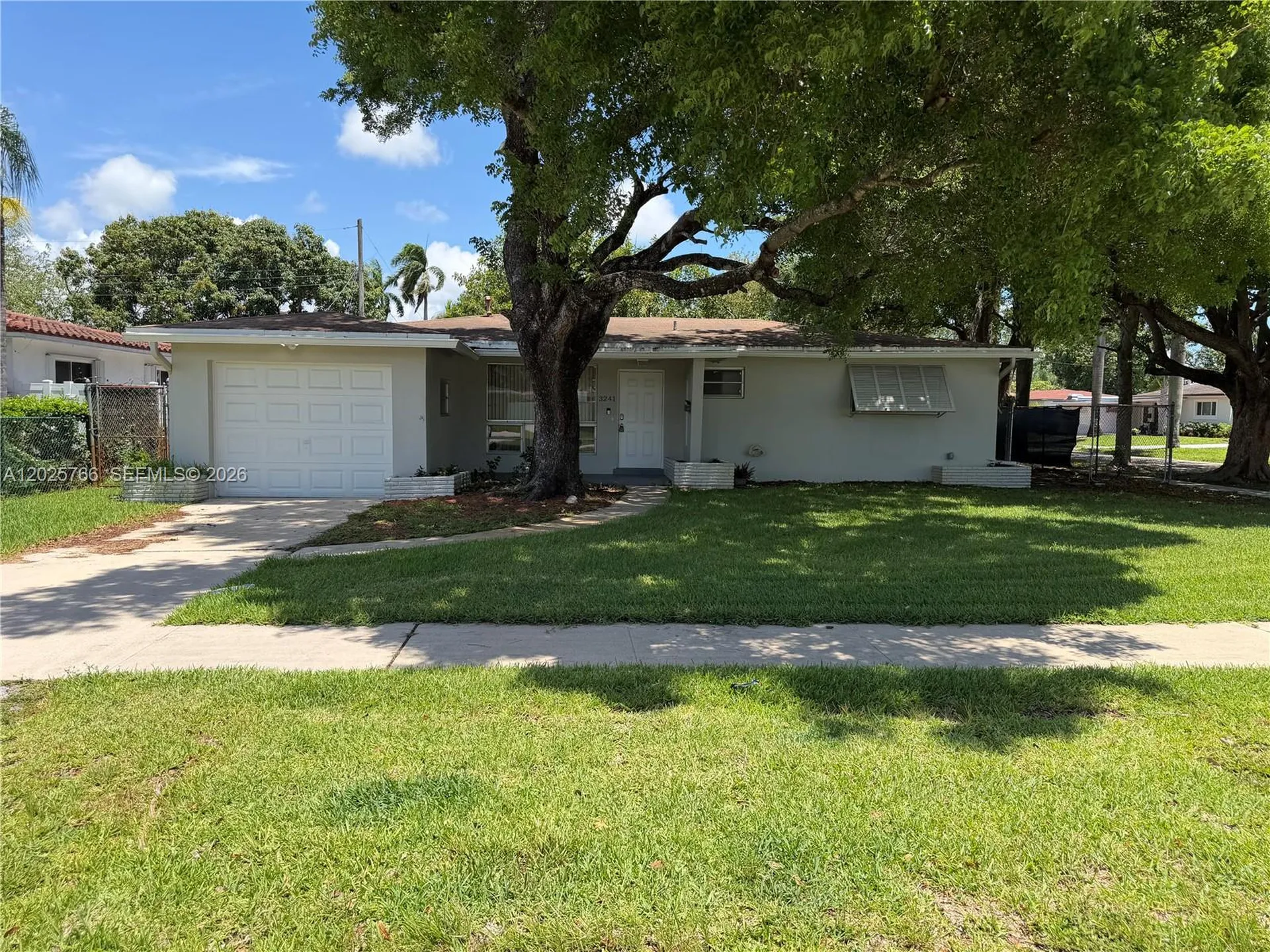 3241 Pierce Street Hollywood FL 33021