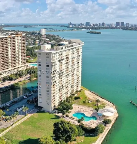 11111 Biscayne Boulevard Miami FL 33181