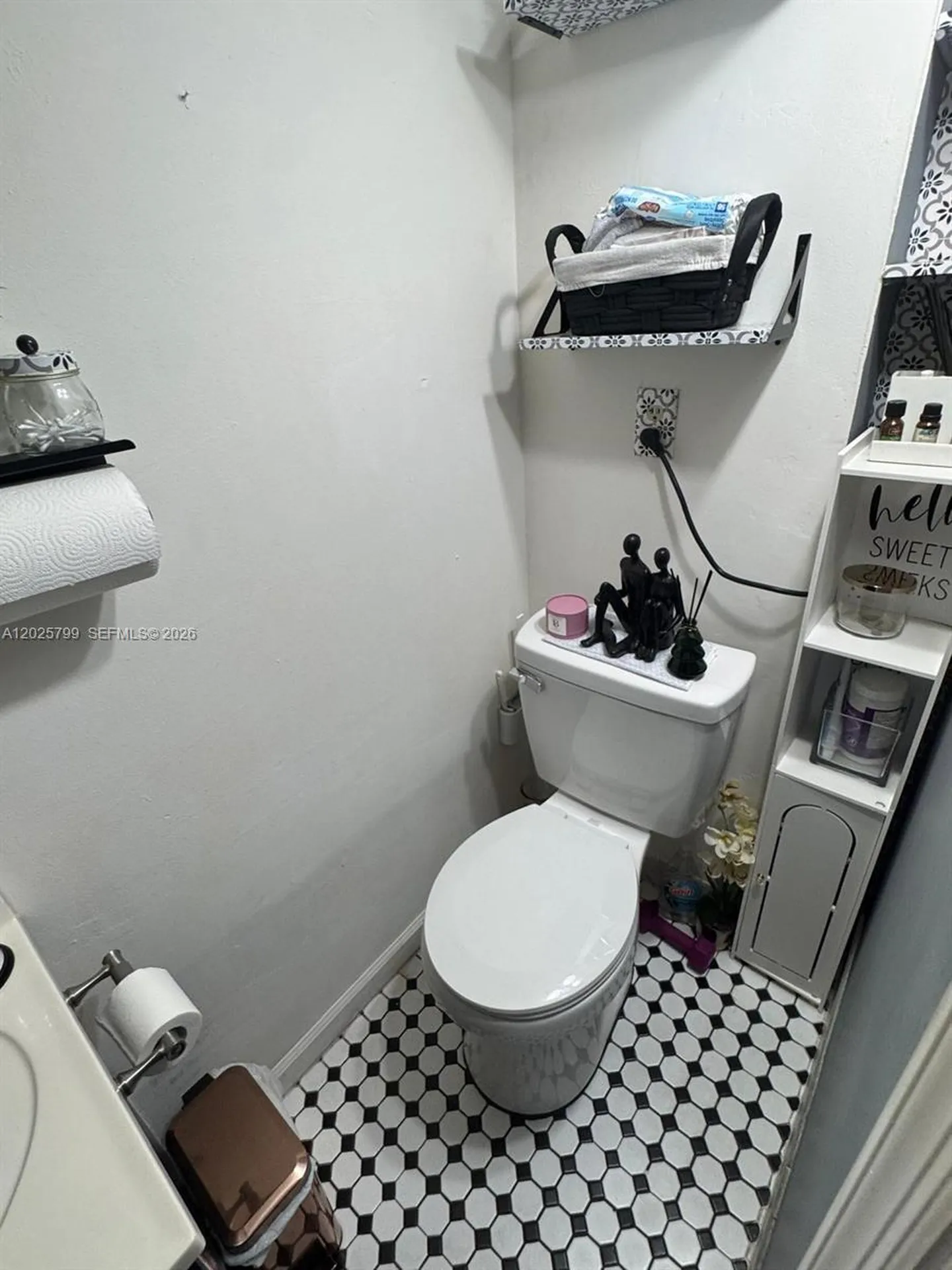 5851-5853 Fillmore Street Hollywood FL 33021