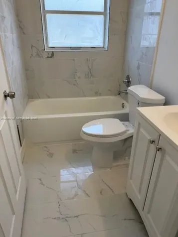 708 SW 9th Street Dania Beach FL 33004