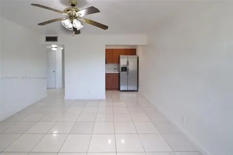 11195 SW 1st Street Sweetwater FL 33174