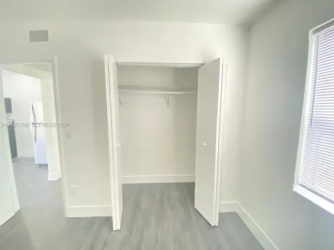 2150 NW 24th Street Miami FL 33142