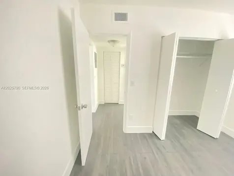 2150 NW 24th Street Miami FL 33142
